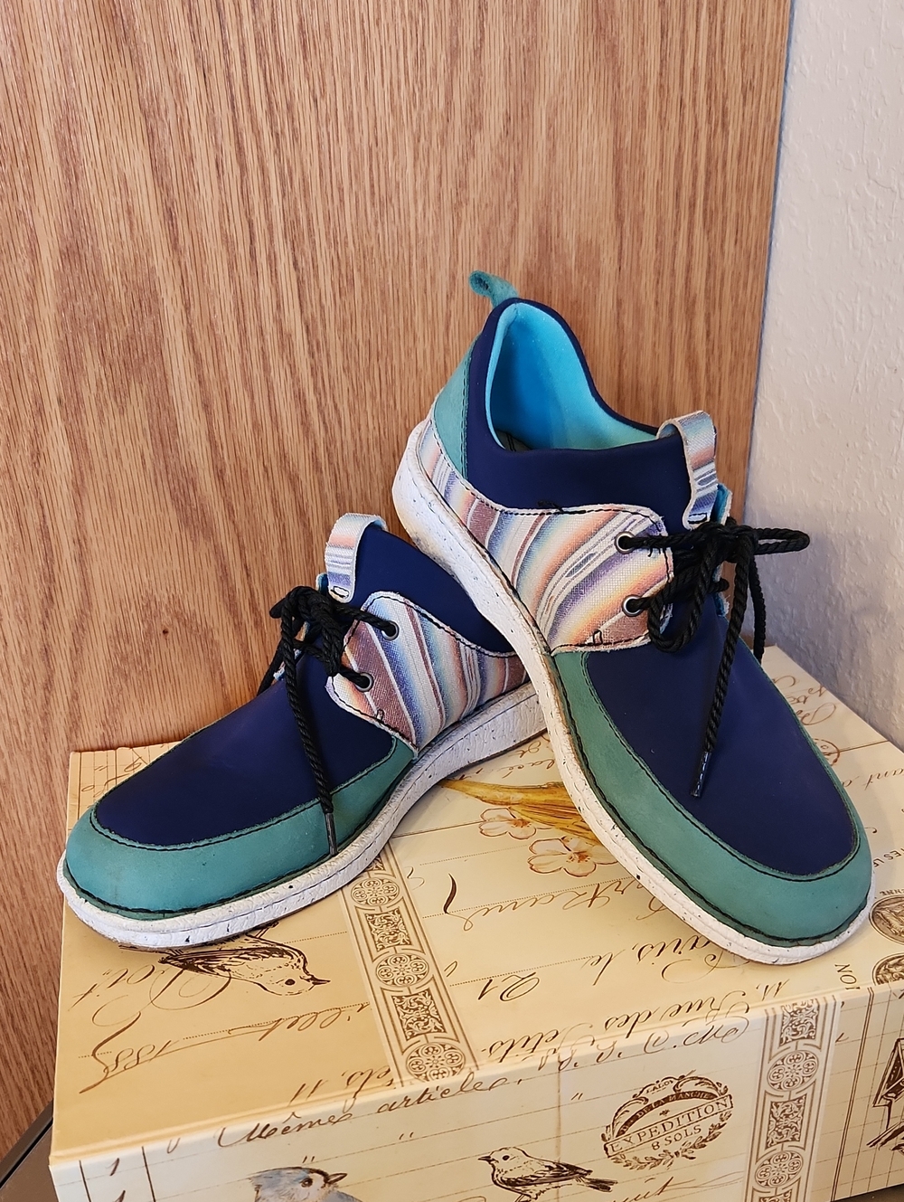 Justin Boots Navy & Teal Athletic Lace-Up Shoes